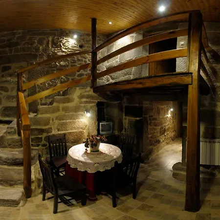 Casa Dos Fuelles * Ourense