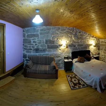 Casa Dos Fuelles * Ourense