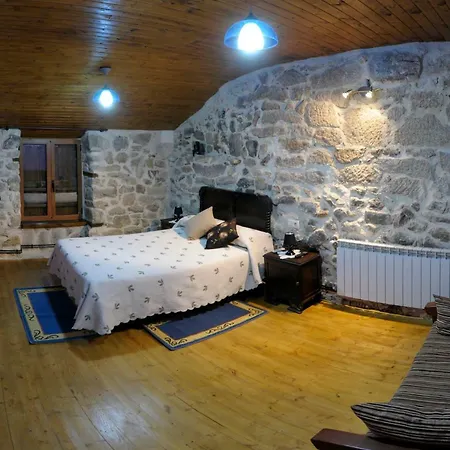 Casa Dos Fuelles Ουρένσε